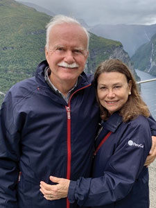 Photo of Ray and Lucille Viault